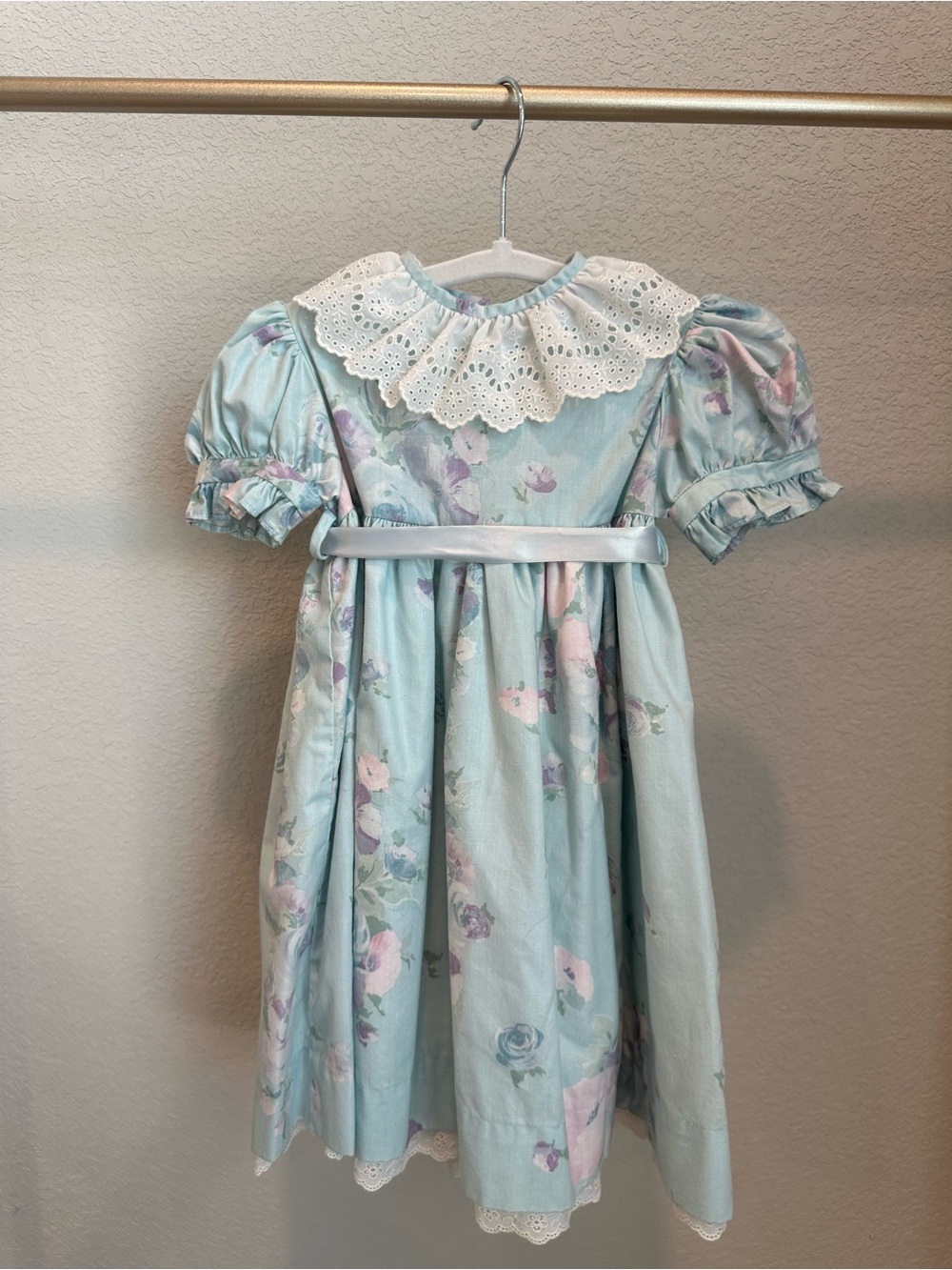 Vintage Simi Baby size 5 Light Blue Floral Dress with Eyelet Collar